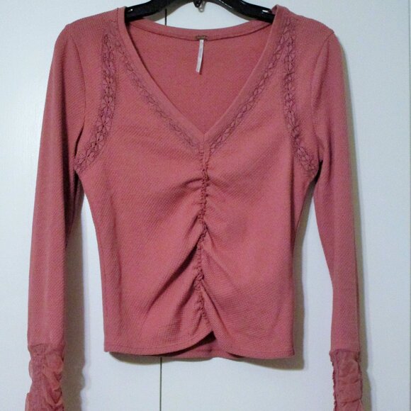 Nwot Free People $98 Wear Me Out Rose Thermal Shirt Top Small - Picture 1 of 5
